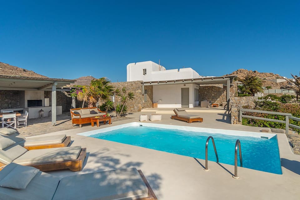 Thalasses Villas Apartment in Mykonos, Mikonos 846 00, Greece