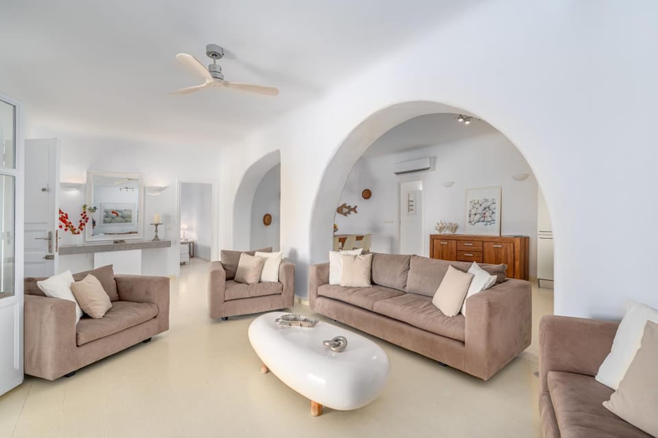 Thalasses Villas Apartment in Mykonos, Mikonos 846 00, Greece