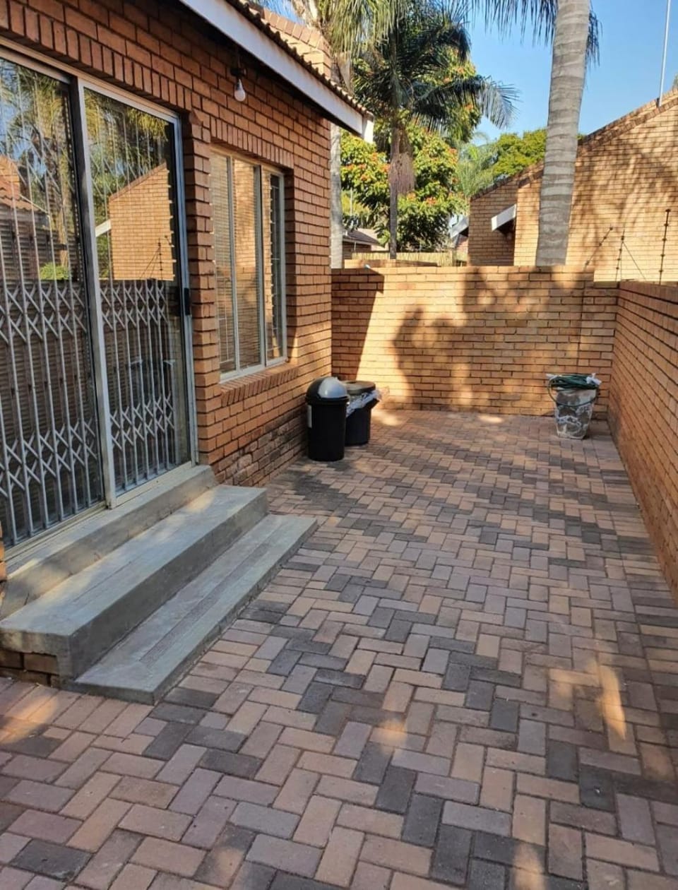 Property building, Day