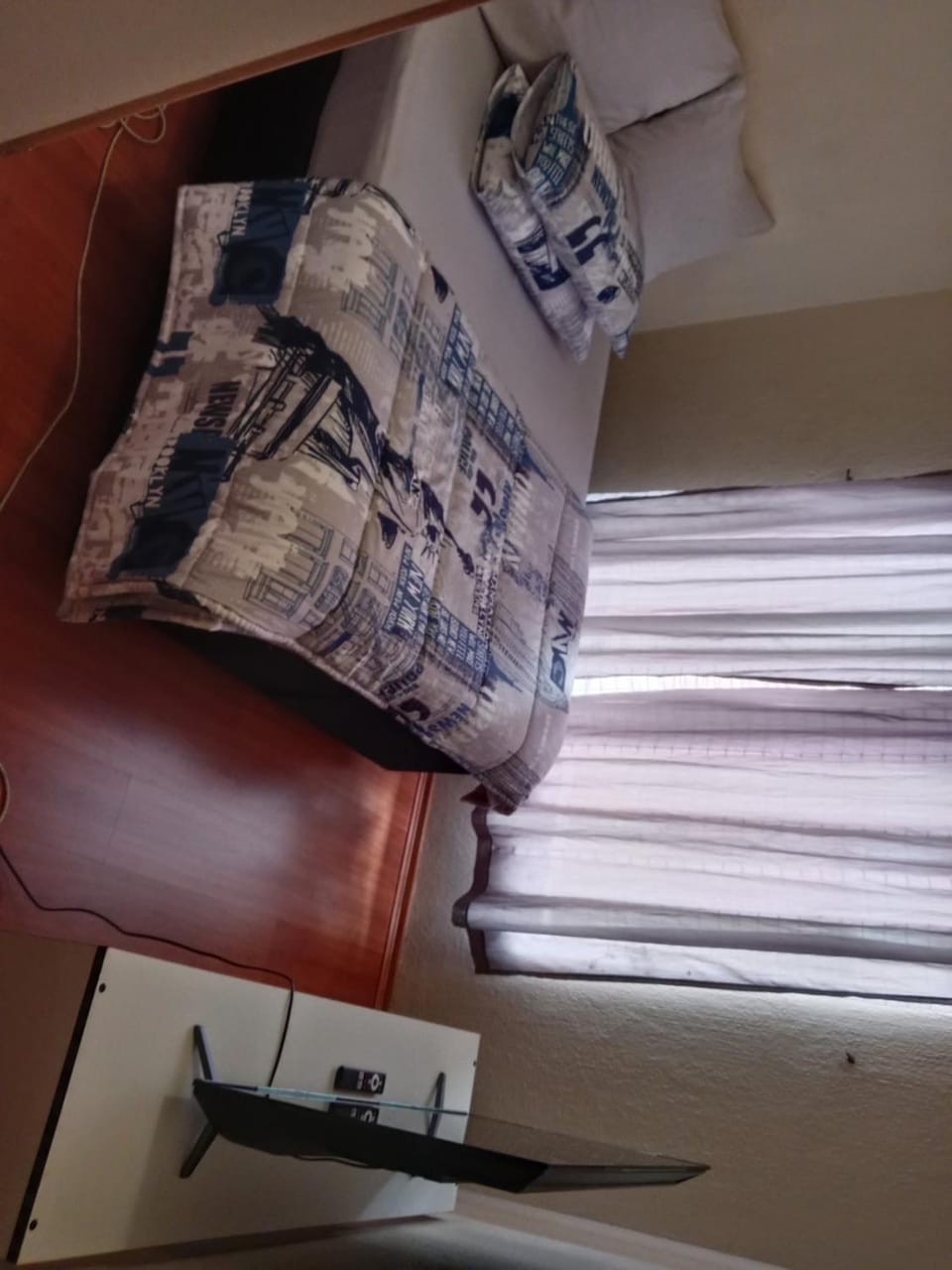 Bed, Photo of the whole room