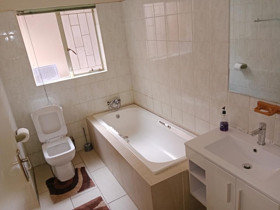 Toilet, Bathroom, Bath, towels