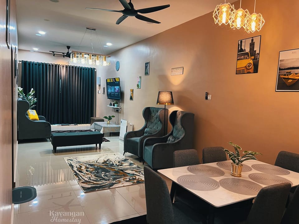 Living room, Dining area