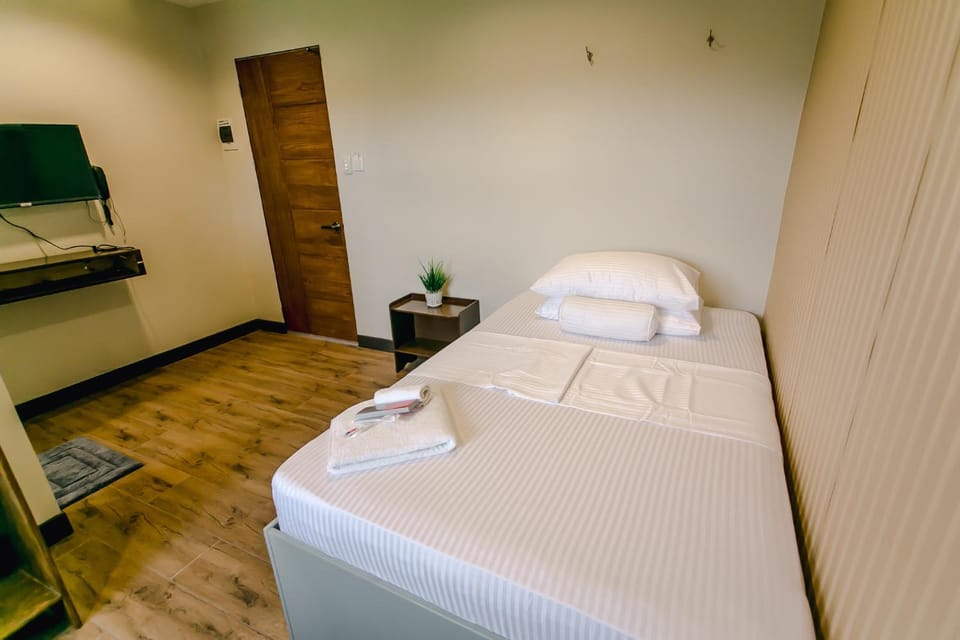 Midway Stay Apartments Dumaguete Apartment in Dumaguete