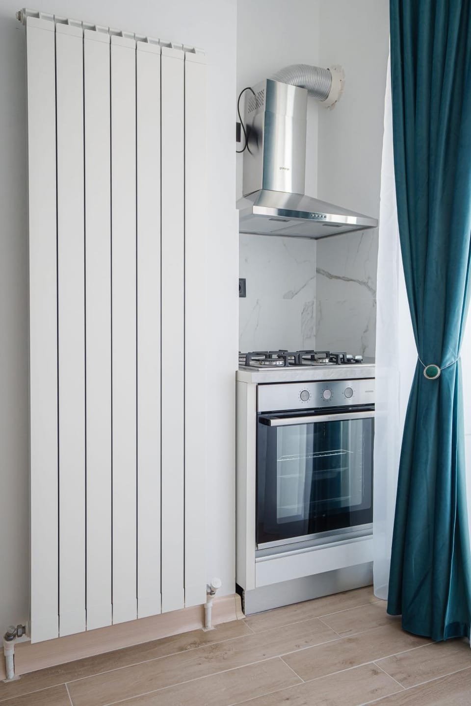Kitchen or kitchenette, pet friendly, stove