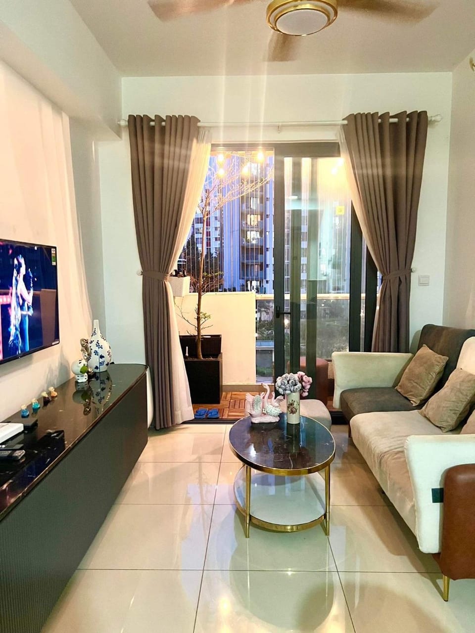 Căn hộ cho thuê Chin House Tân Phú Apartment in Ho Chi Minh City