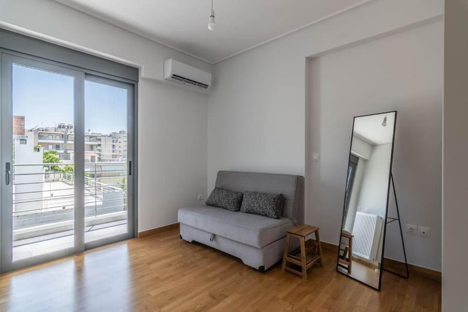 Light Apartment in Central Athens Regional Unit, Greece