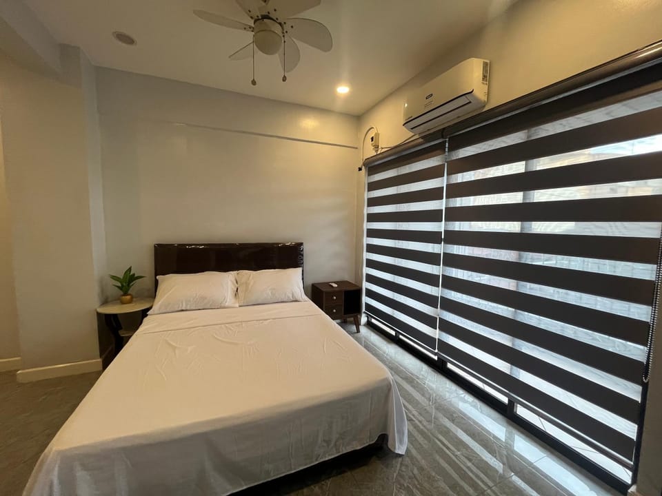 My Suite Heart of San Juan City near Greenhills, Ortigas with Roof Garden Apartment in Manila City