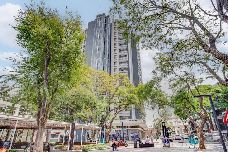 The Median in Rosebank Apartment in Johannesburg