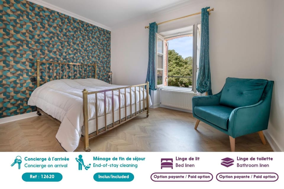 Bed, Bedroom