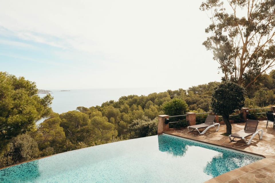 La Farigoule by Douce France Location Villa in Saint-Raphael