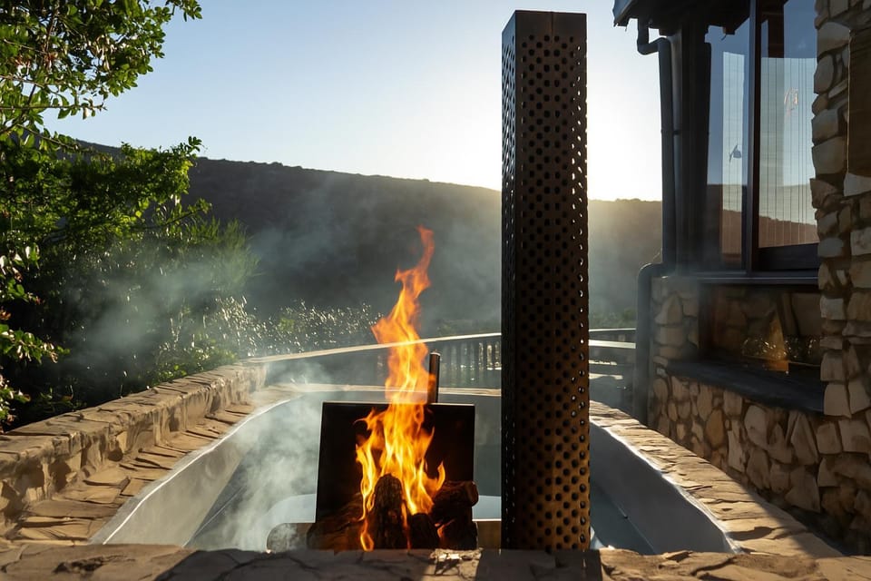 Thorn & Feather, Vermaaklikheid Villa in Western Cape