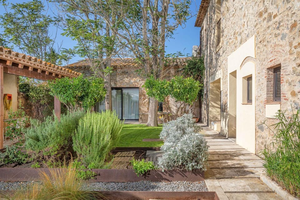 Garden, Garden view