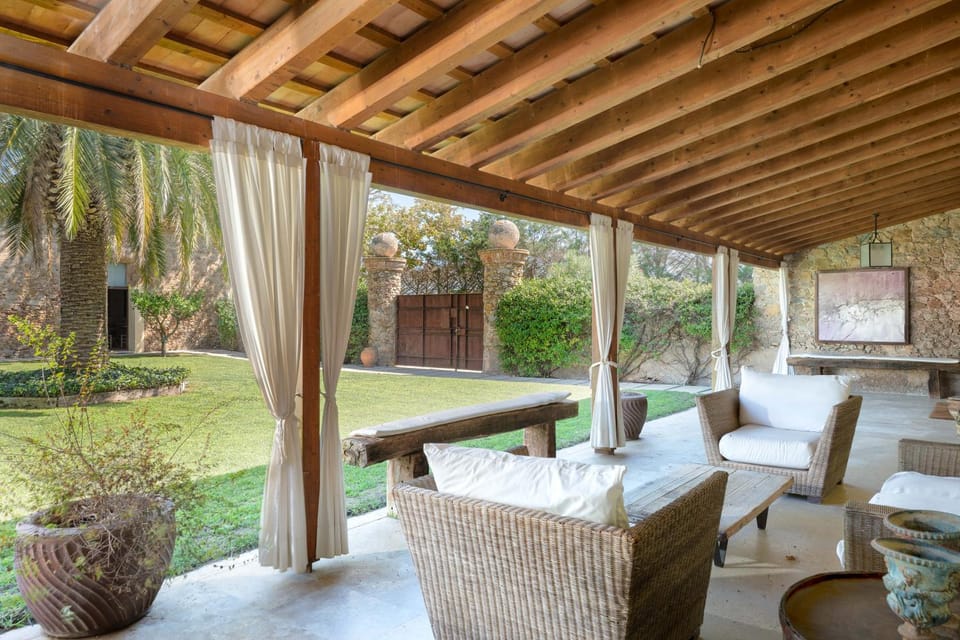 Patio, Seating area, Garden view