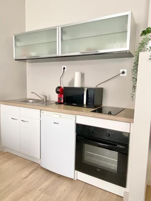 Appartement au coeur de Nice pour 4 - Clim & Wifi Apartment in Nice