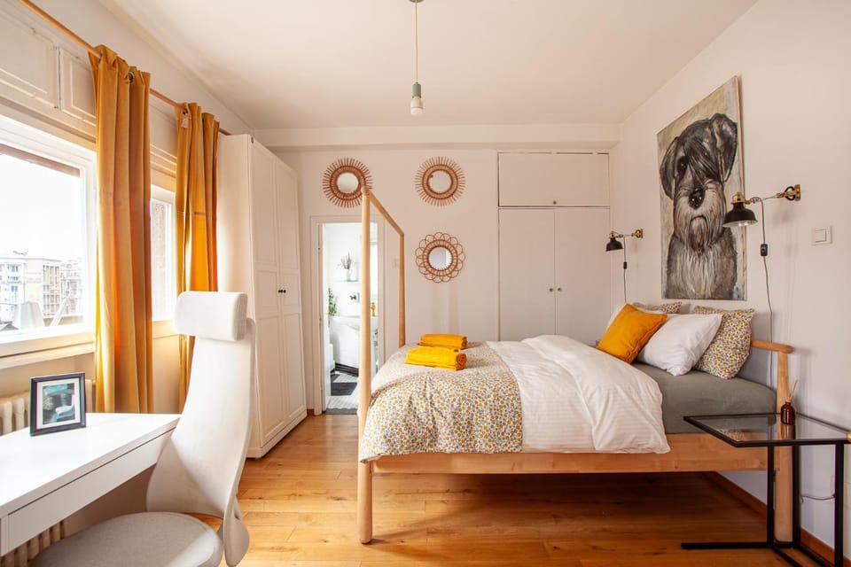 Bed, Photo of the whole room, Bedroom