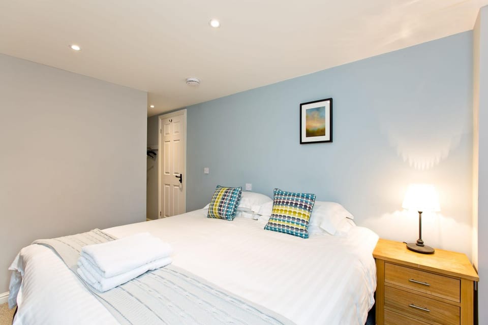Property building, Bedroom