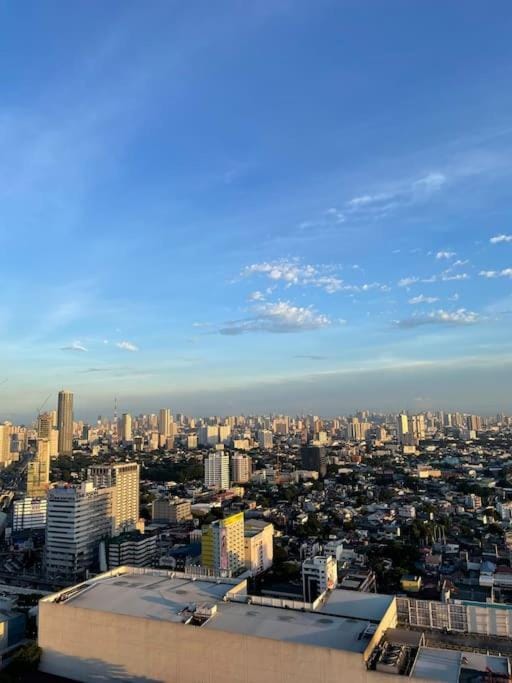 1BR with Balcony @ SMDC North Edsa Grass Residence Quezon City w/ Netflix & Disney + Apartment in Quezon City