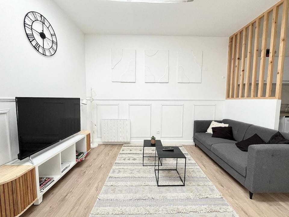 TV and multimedia, Living room
