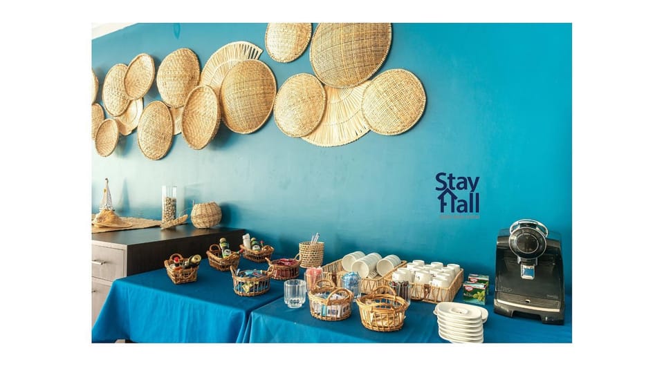 Restaurant/places to eat, Restaurant/places to eat