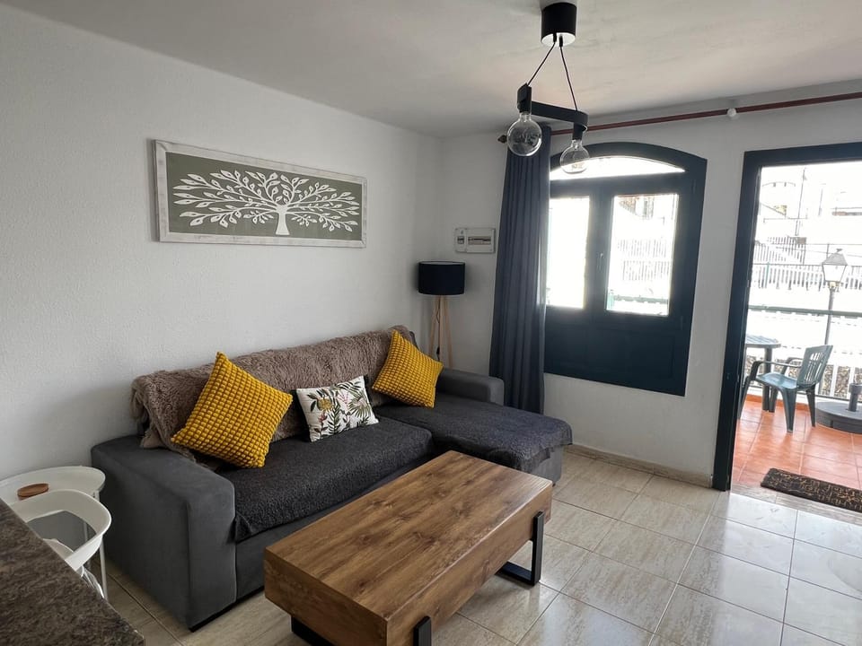 Central one bedroom apartment with communal pool - Casa Julie Apartment in Puerto del Carmen
