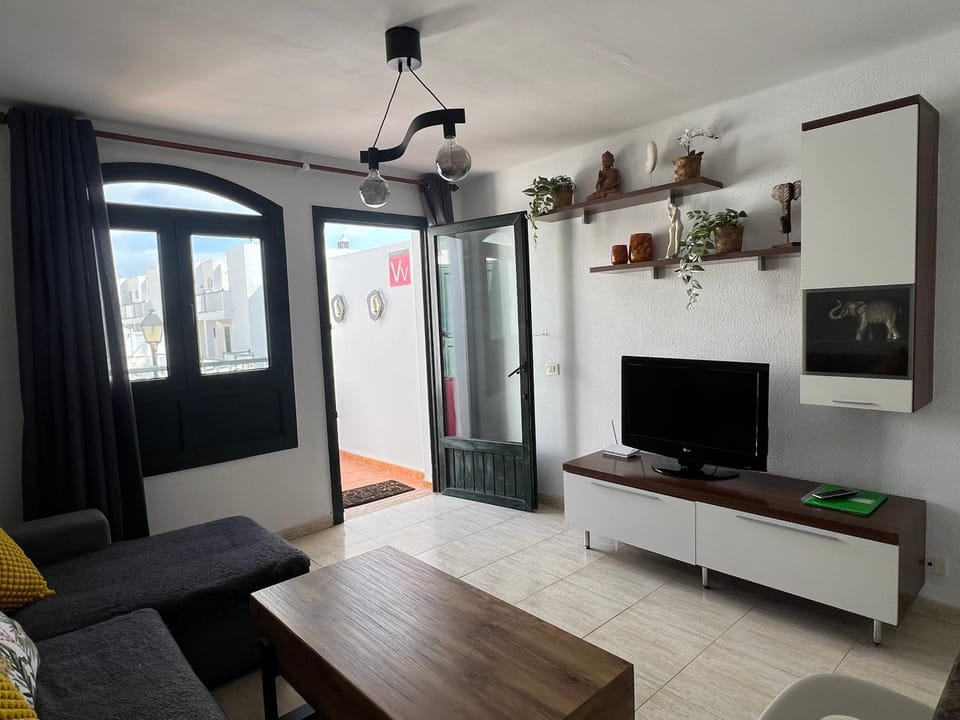 Central one bedroom apartment with communal pool - Casa Julie Apartment in Puerto del Carmen