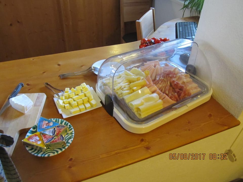 Buffet breakfast