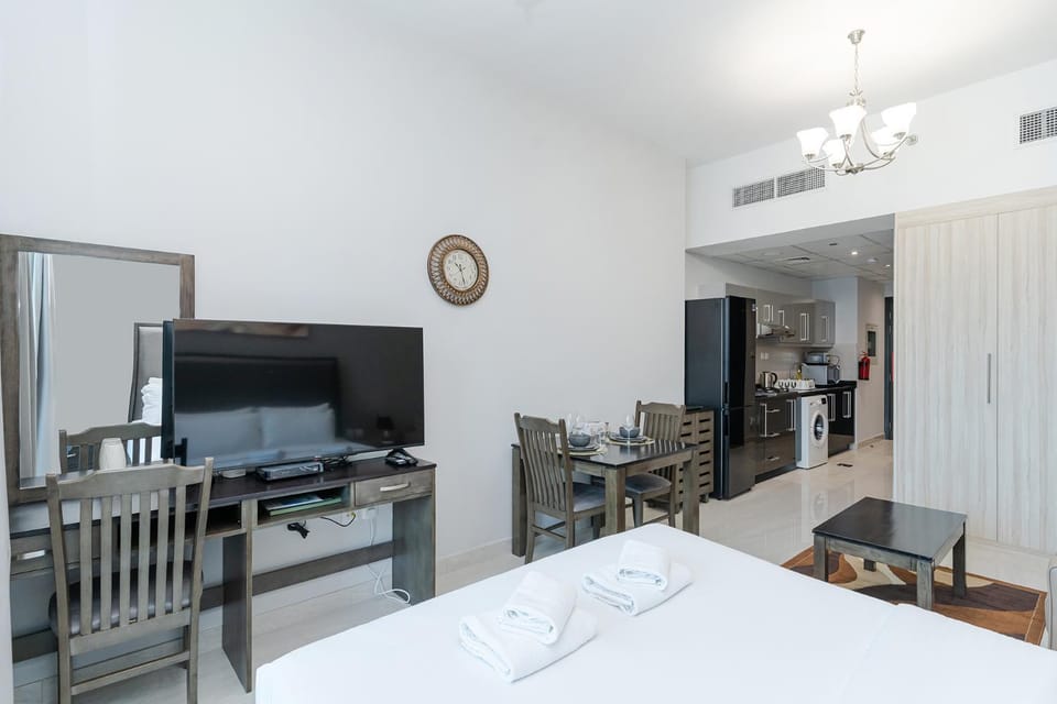 TV and multimedia, Dining area