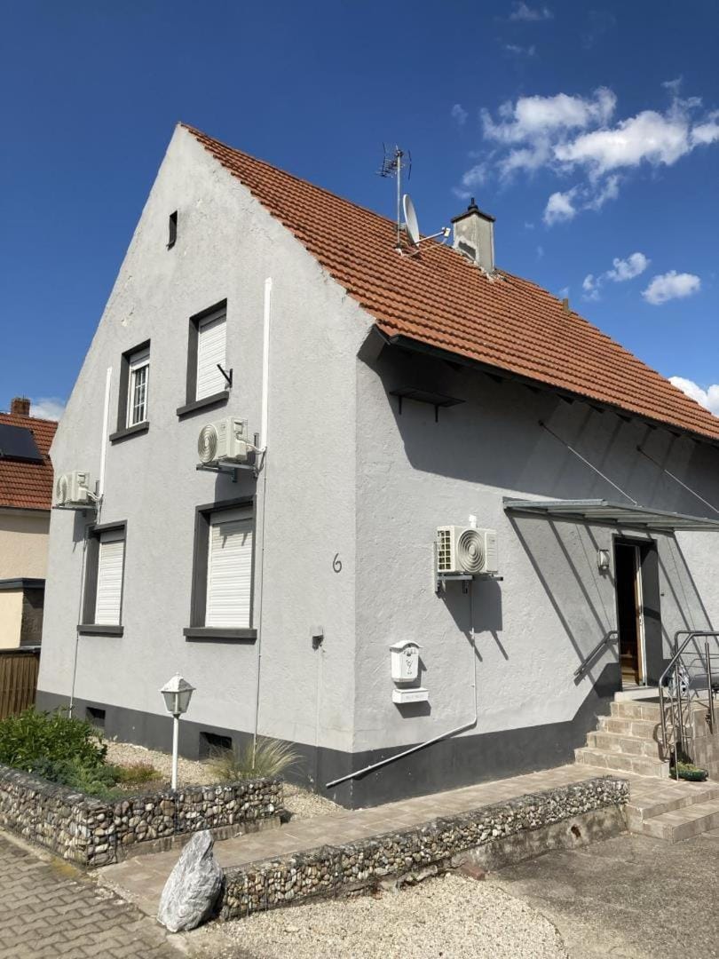 Schicke Ferienwohnung Philippsburg Apartment in Baden-Württemberg