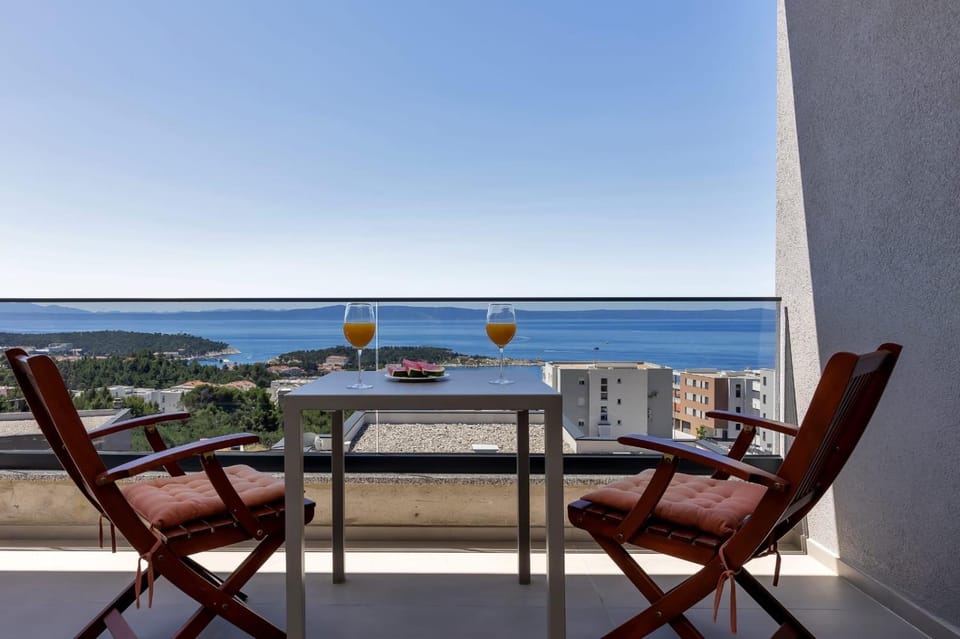 View (from property/room), Balcony/Terrace, Sea view
