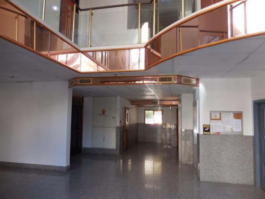 Bel appartement Kikar Hatzmaout, centre et plage Apartment in Netanya