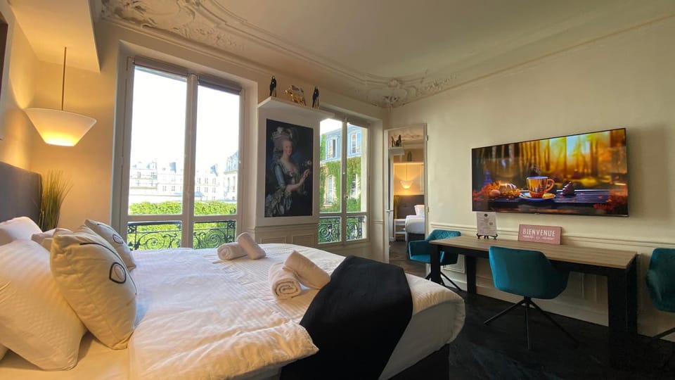 Photo of the whole room