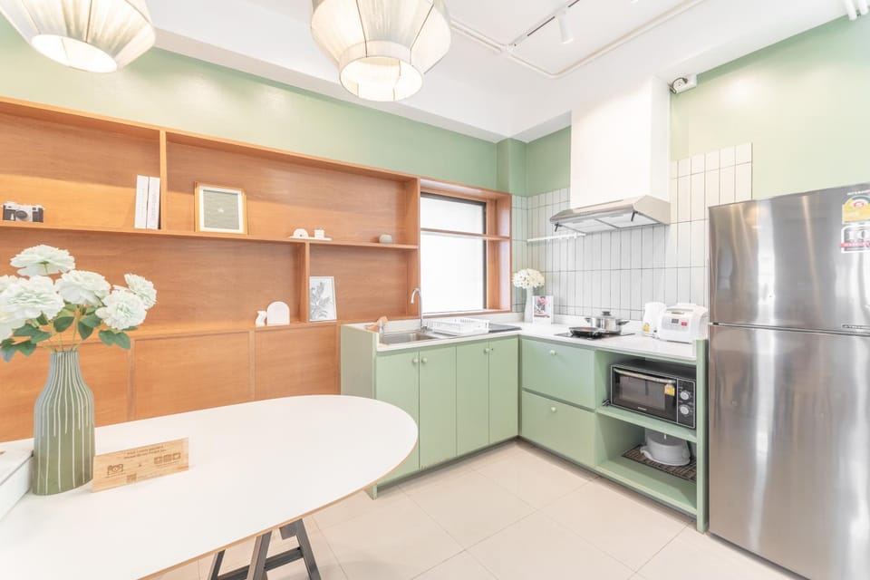 Evergreen apartment by Beginning with, 3BR in heart of Nimman Apartment in Chiang Mai