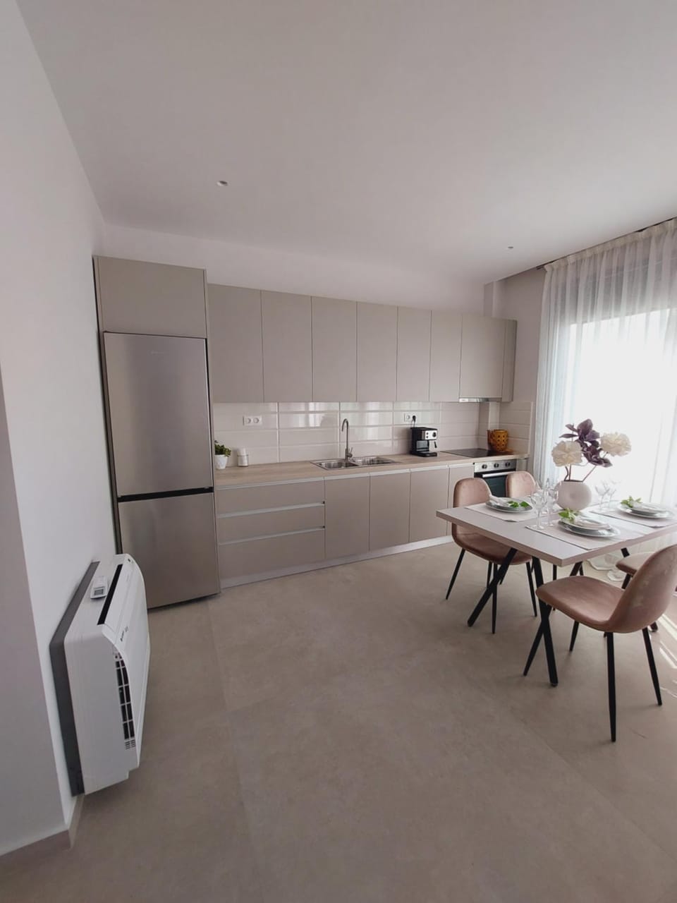 Kitchen or kitchenette, toaster