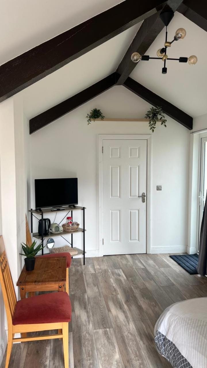 Mountain lodge Bed and Breakfast in Dundalk