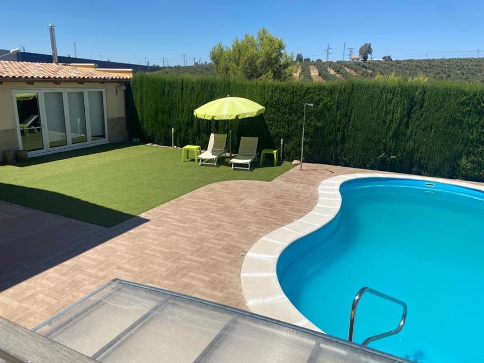 Garden, Swimming pool