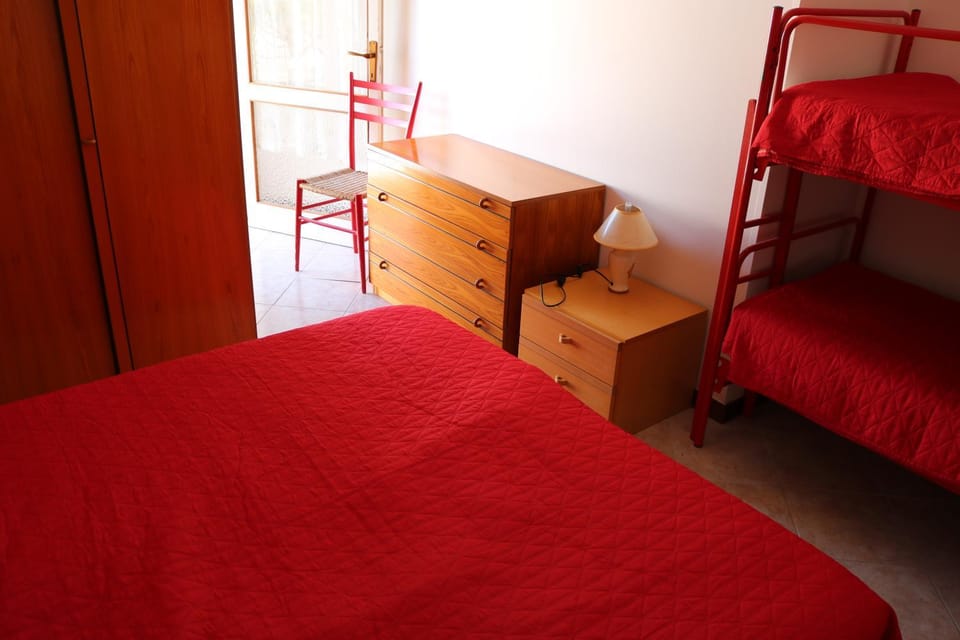 bunk bed