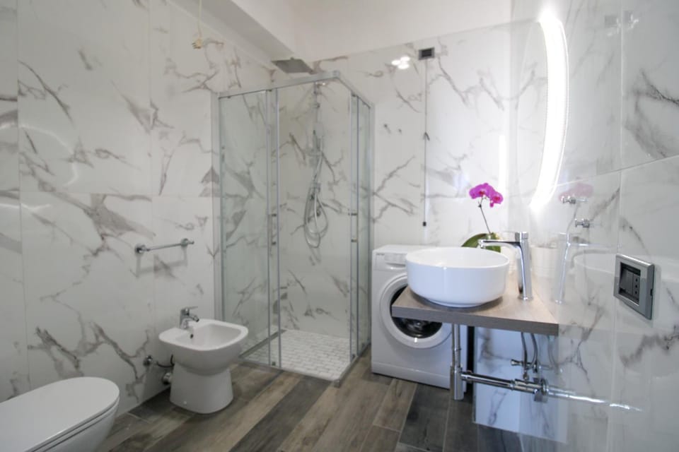 Shower, Toilet, Bathroom, bidet