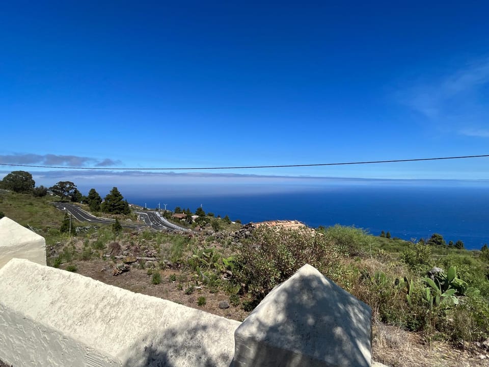Casa Los Calderos House in La Palma