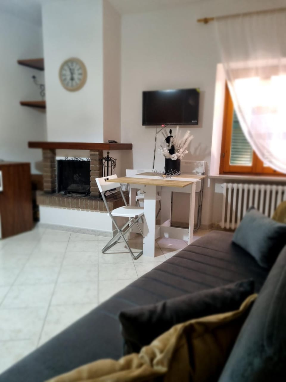 TV and multimedia, Living room, Dining area