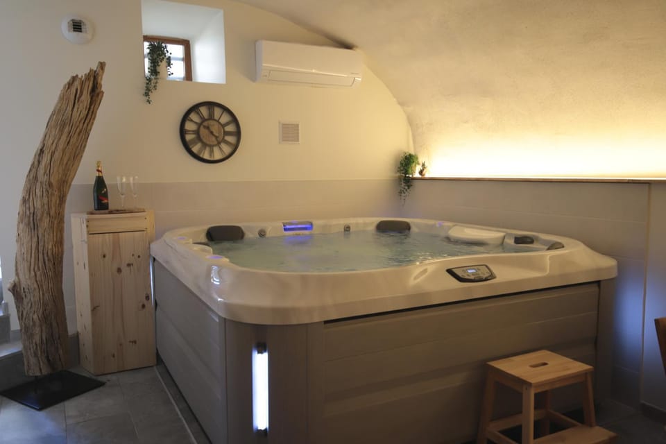 Spa and wellness centre/facilities, Spa and wellness centre/facilities