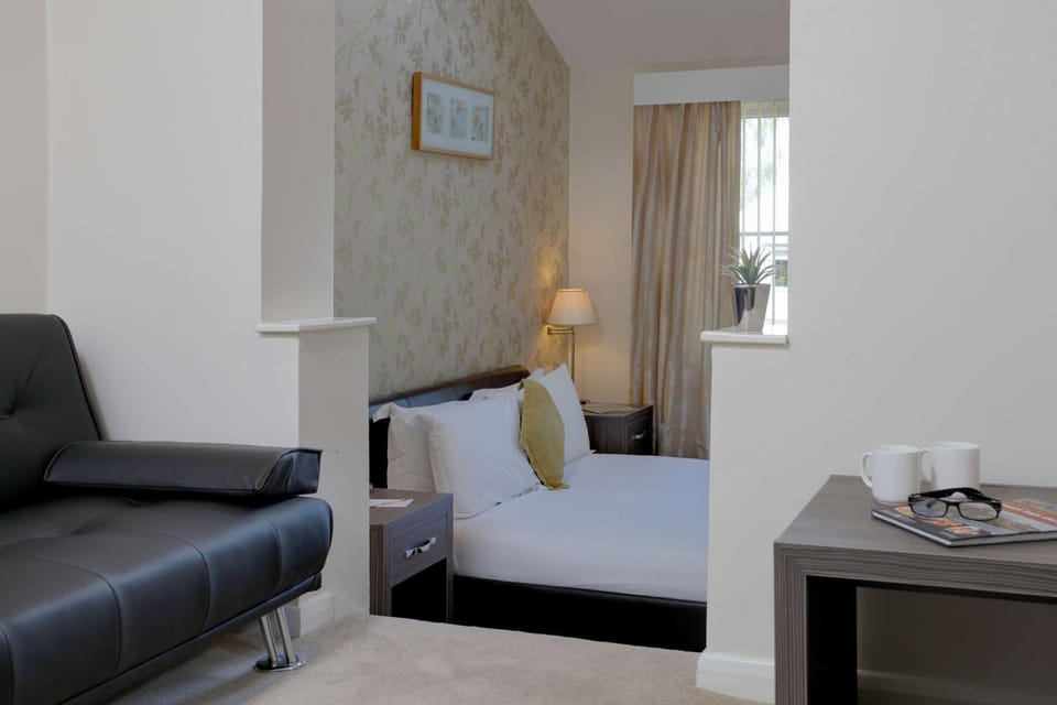 Photo of the whole room, On site