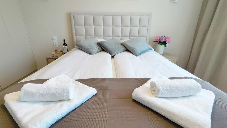 Cicha Przystań Apartamenty WhiteBlue sauna&fitness&parking Apartment in West Pomeranian Voivodeship, Poland
