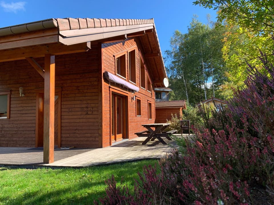 Property building, Patio, Garden