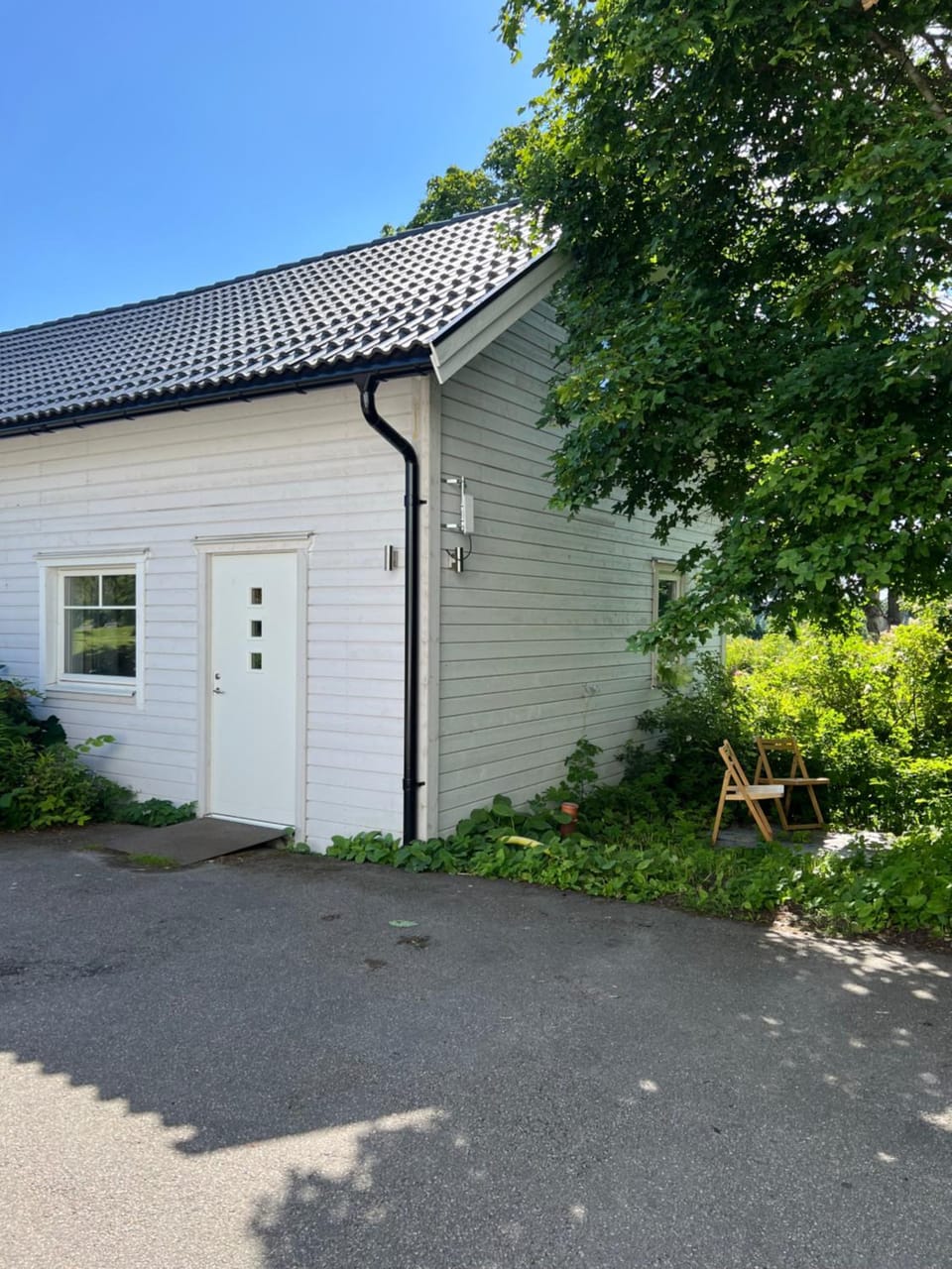 Property building, Garden