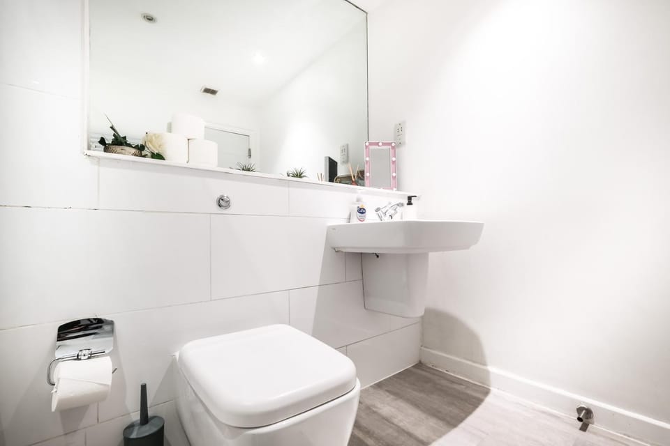 Grandeur 3 Bedroom Flat in London, Mayfair HY3 Apartment in City of Westminster