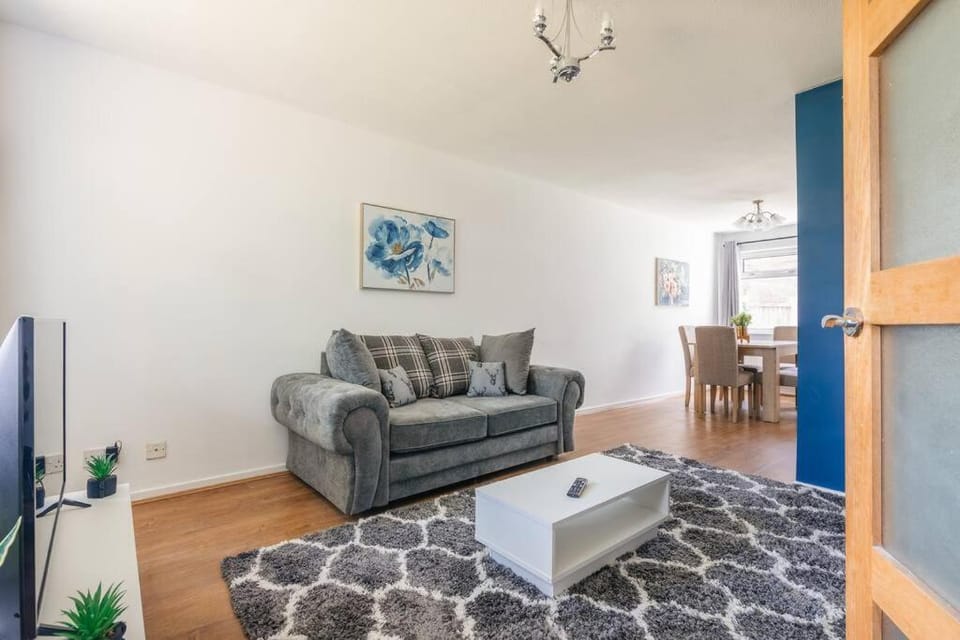 Comfy Home - Family House in Metropolitan Borough of Solihull
