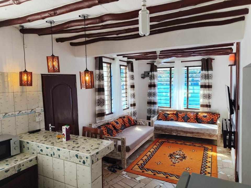 Kimbi's Place Apartment in Diani Beach