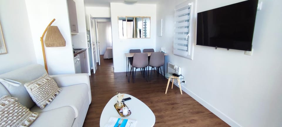 Chez Adriana Appartement Cosy avec Jardin, proche plage Apartment in Grimaud