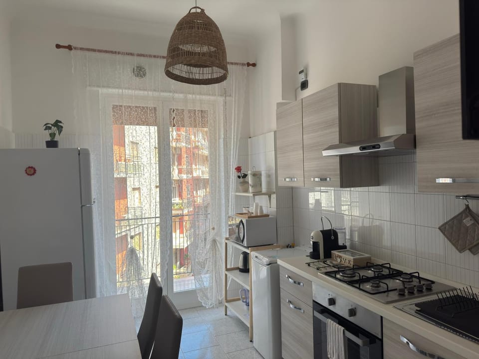 Kitchen or kitchenette, kitchen, kitchen