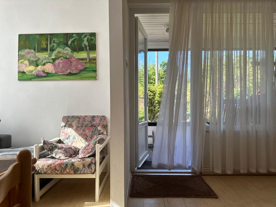 Balcony/Terrace, Seating area, Garden view